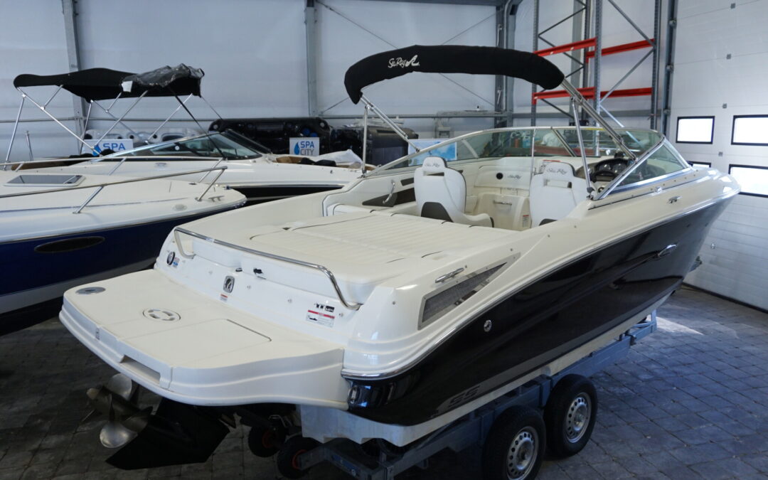 Sea Ray 220 SS