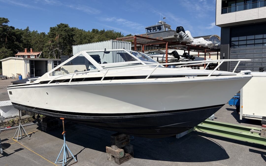 Bertram 28 Moppie