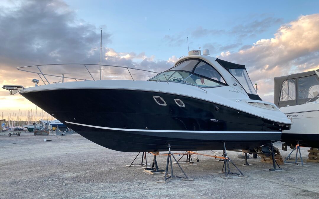 Sea Ray Sundancer 330