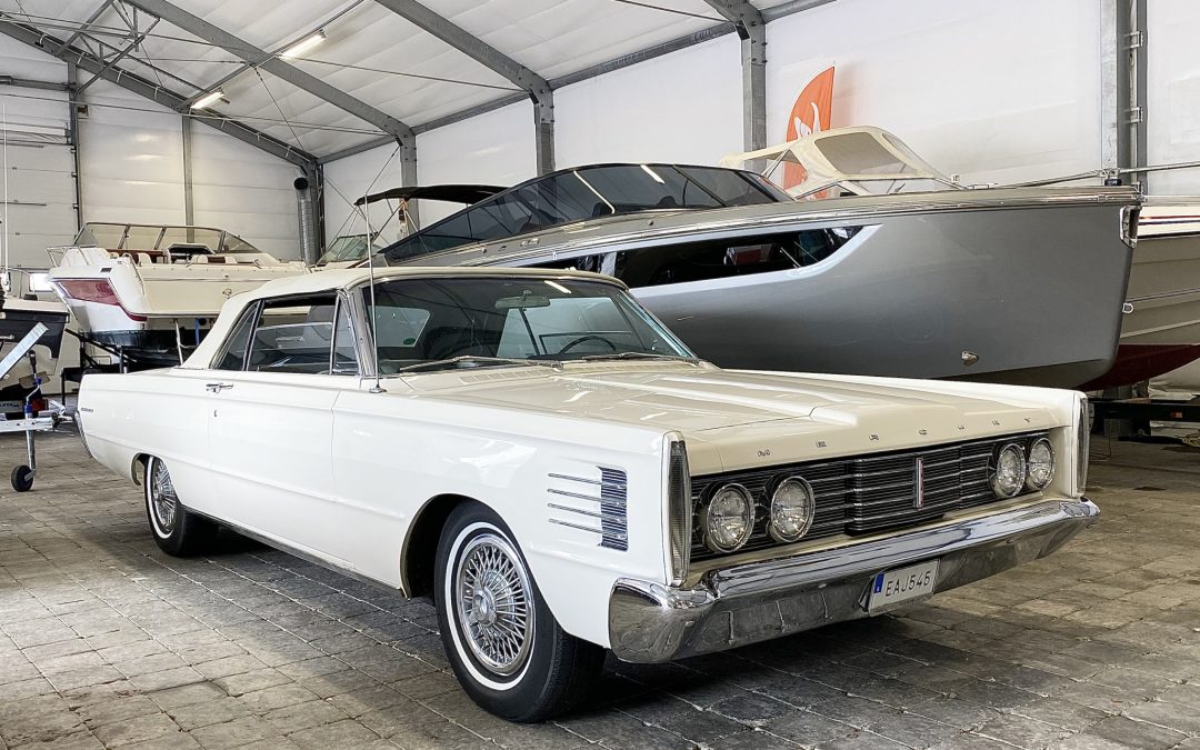 Mercury Monterey Cab