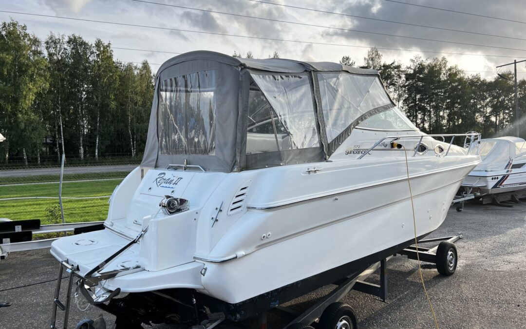 Sea Ray Sundancer 270