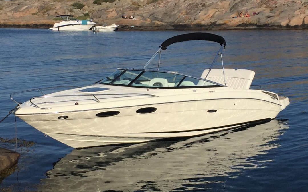 Sea Ray 240 Sun Sport – SÅLD